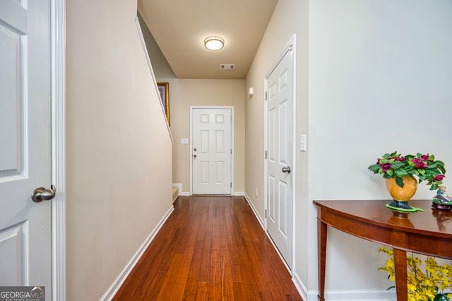 6884 Barker Station Walk, Sugar Hill, GA 30518