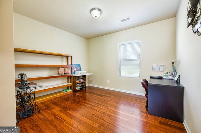 6884 Barker Station Walk, Sugar Hill, GA 30518