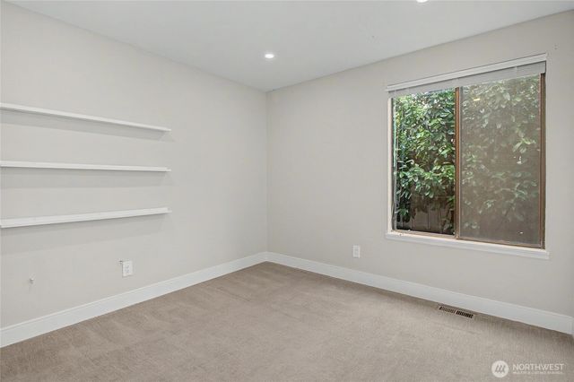 17904 156th Place SE, Renton, WA 98058