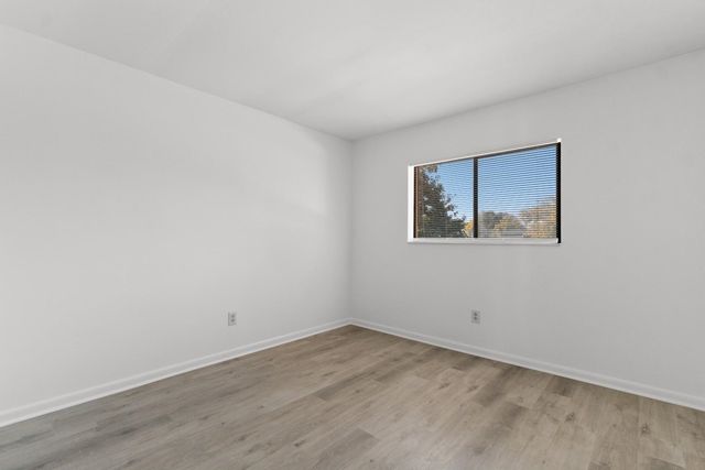 1301 Pridgen Rd Apt 108, Myrtle Beach, SC 29577