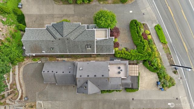 1542 E Sammamish Parkway NE, Sammamish, WA 98074