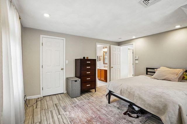 411 Salem St, Wilmington, MA 01887
