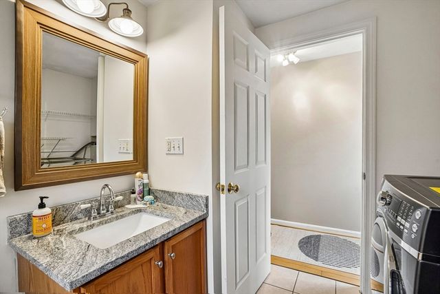 411 Salem St, Wilmington, MA 01887