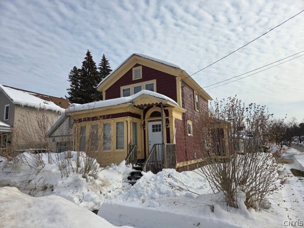 116 East Oneida Street, Oswego, NY 13126
