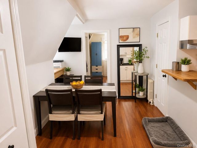 1044 41st, Brooklyn, NY 11219