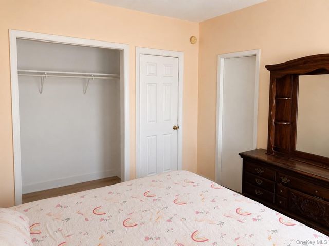 1044 41st, Brooklyn, NY 11219