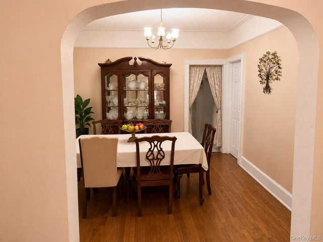 1044 41st, Brooklyn, NY 11219