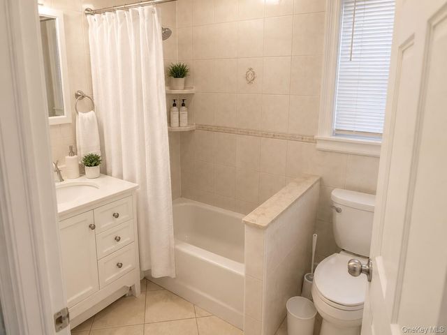 1044 41st, Brooklyn, NY 11219