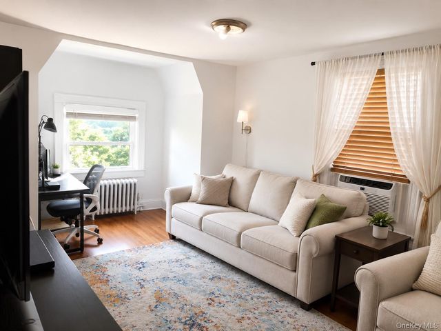 1044 41st, Brooklyn, NY 11219