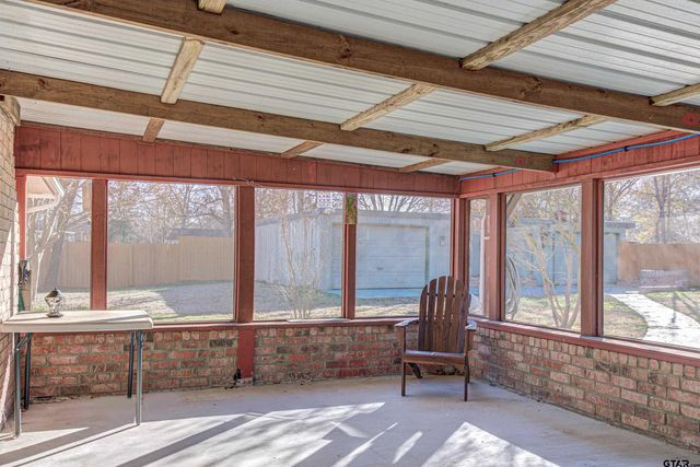 16744 Overland Stage Dr, Tyler, TX 75703