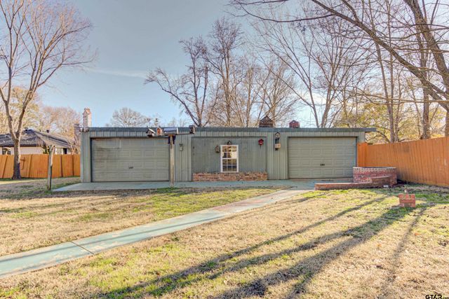 16744 Overland Stage Dr, Tyler, TX 75703