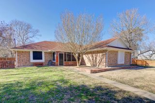 16744 Overland Stage Dr, Tyler, TX 75703