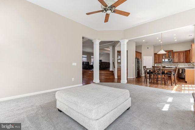 9136 LAKE PARCEL DR, Fort Belvoir, VA 22060