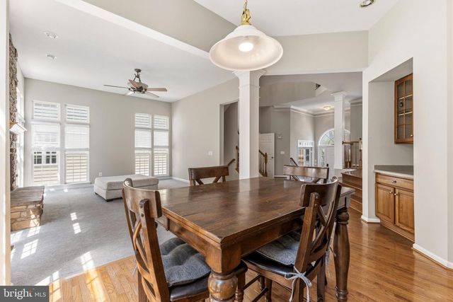 9136 LAKE PARCEL DR, Fort Belvoir, VA 22060