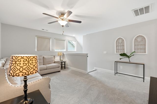 2801 Americus Dr, Thompsons Station, TN 37179