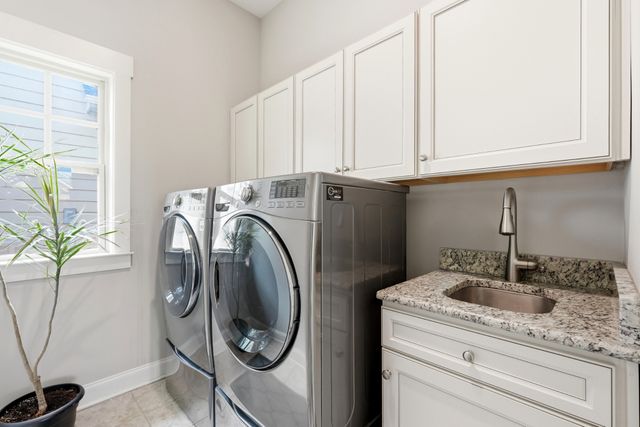2801 Americus Dr, Thompsons Station, TN 37179