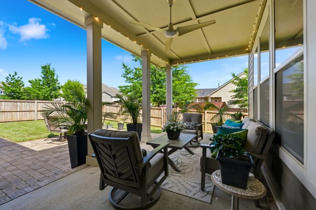 2801 Americus Dr, Thompsons Station, TN 37179