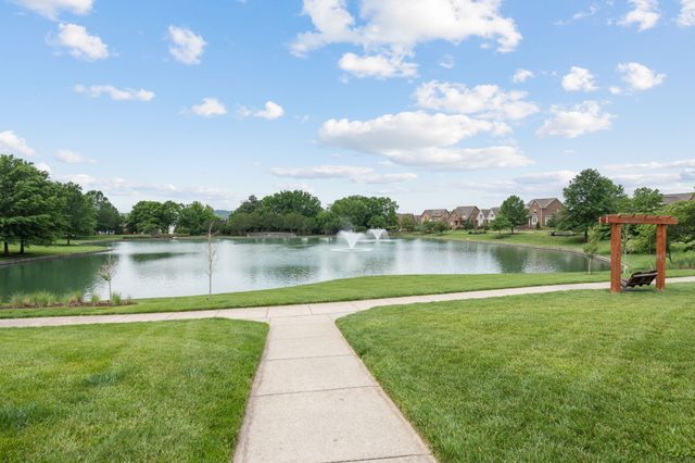 2801 Americus Dr, Thompsons Station, TN 37179