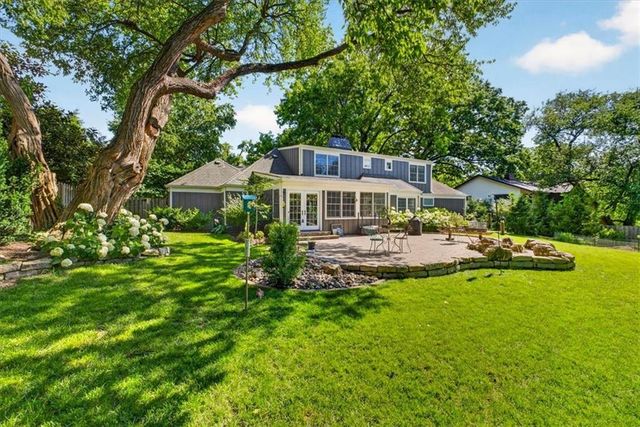 2800 W 68th Street, Mission Hills, KS 66208