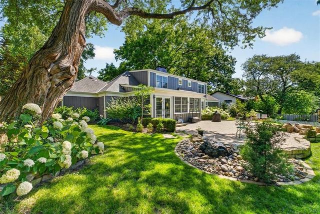 2800 W 68th Street, Mission Hills, KS 66208