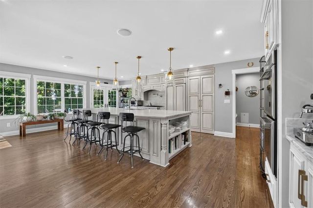 2800 W 68th Street, Mission Hills, KS 66208