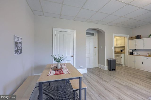 146 E CLAY ST, Lancaster, PA 17602