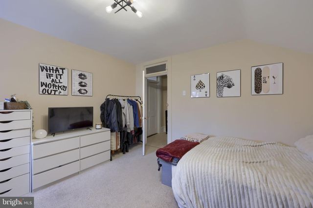 146 E CLAY ST, Lancaster, PA 17602