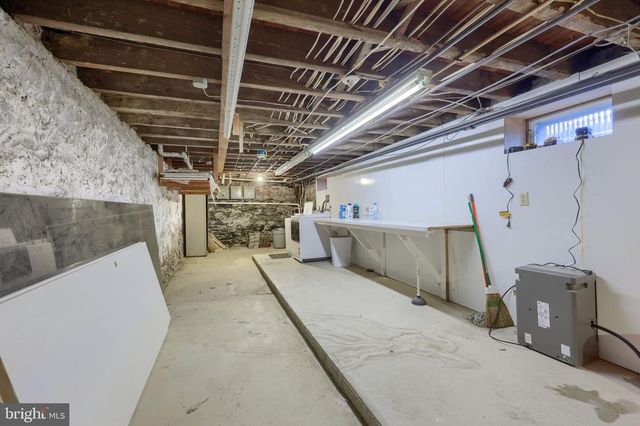 146 E CLAY ST, Lancaster, PA 17602