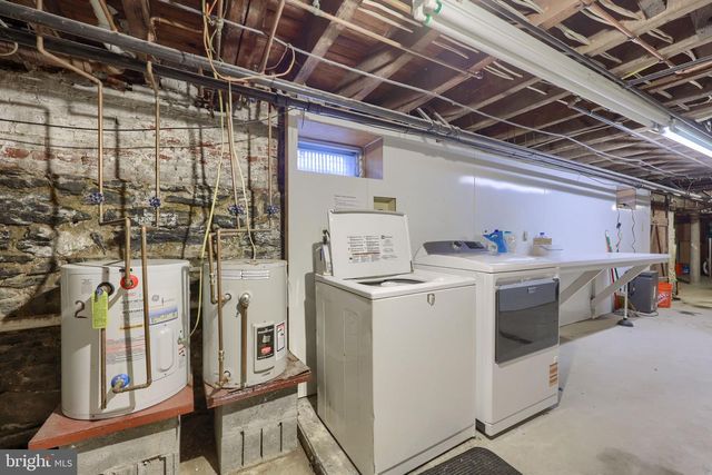 146 E CLAY ST, Lancaster, PA 17602