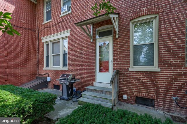 146 E CLAY ST, Lancaster, PA 17602