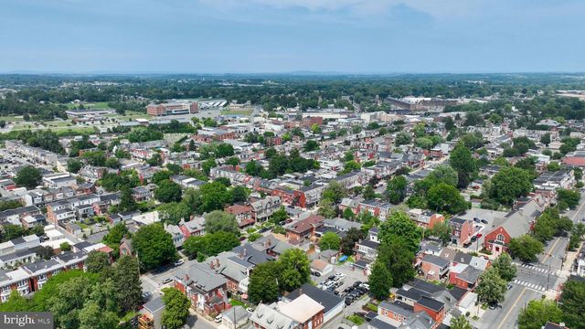 146 E CLAY ST, Lancaster, PA 17602