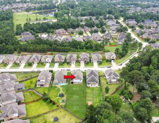 169 Chestnut Meadow Drive, Conroe, TX 77384