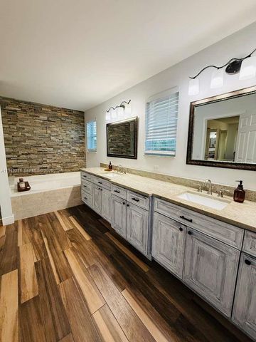 4120 Staghorn Ln 4120, Weston, FL 33331