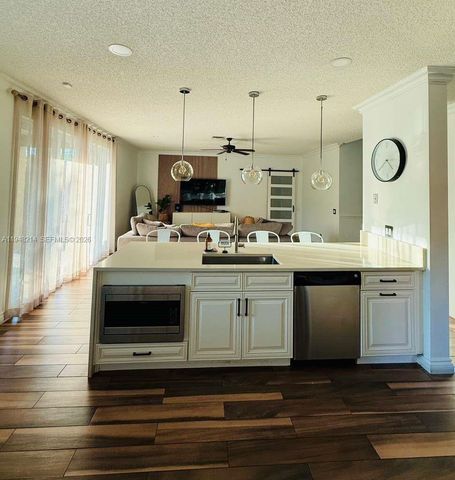 4120 Staghorn Ln 4120, Weston, FL 33331