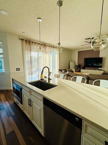 4120 Staghorn Ln 4120, Weston, FL 33331