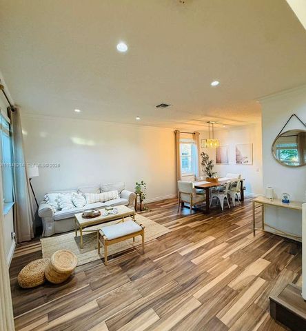 4120 Staghorn Ln 4120, Weston, FL 33331