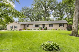 3139 Clifford Drive, Lima, OH 45805