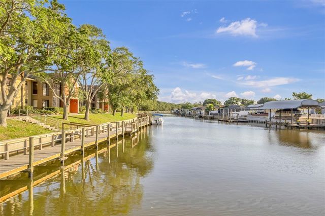 5684 BAYWATER DRIVE, Tampa, FL 33615