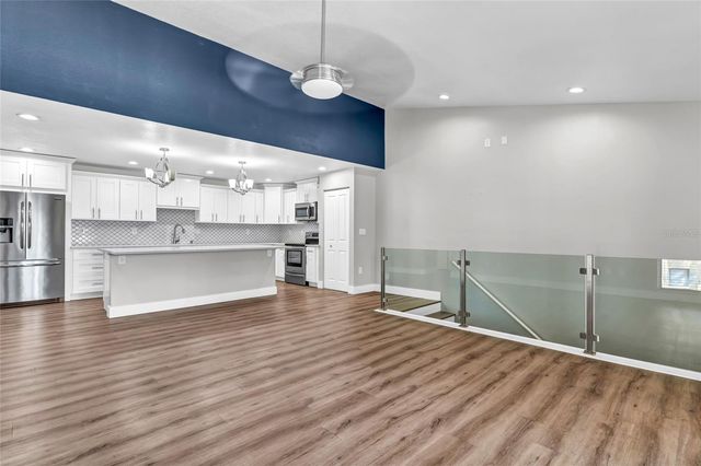 5684 BAYWATER DRIVE, Tampa, FL 33615