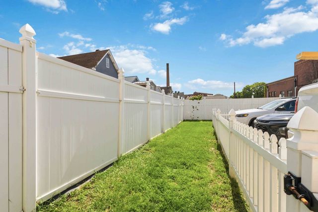 1607 Ligonier STREET, Latrobe, PA 15650