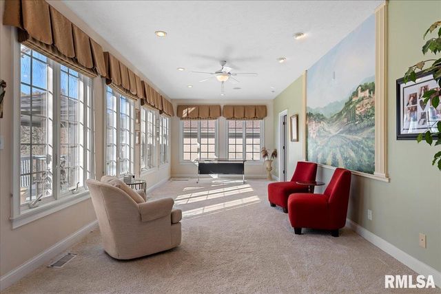 6209 MACKENZIE Place, Springfield, IL 62711