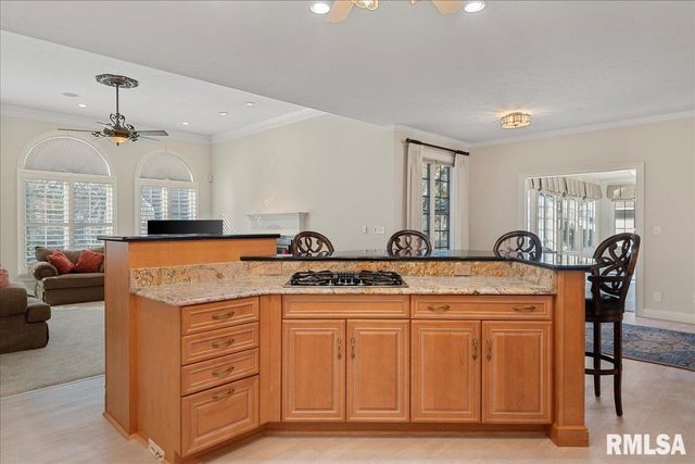 6209 MACKENZIE Place, Springfield, IL 62711