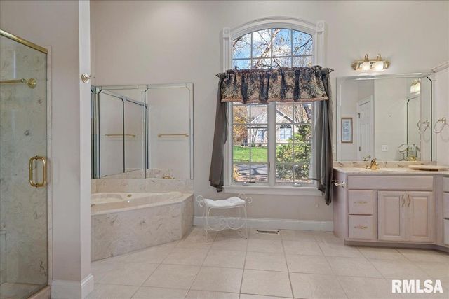 6209 MACKENZIE Place, Springfield, IL 62711