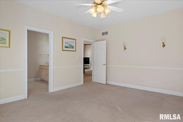 6209 MACKENZIE Place, Springfield, IL 62711