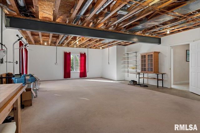 6209 MACKENZIE Place, Springfield, IL 62711