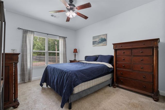 588 Rock Creek Rd, Hot Springs, AR 71913