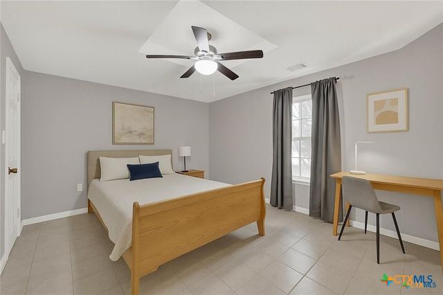 1069 Trail Pass Drive, Canyon Lake, TX 78133