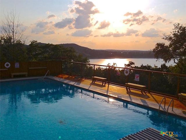 1069 Trail Pass Drive, Canyon Lake, TX 78133