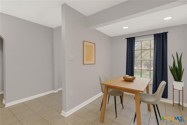 1069 Trail Pass Drive, Canyon Lake, TX 78133