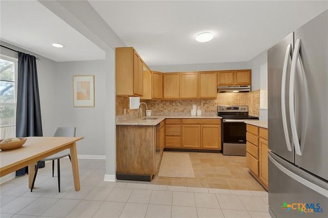 1069 Trail Pass Drive, Canyon Lake, TX 78133